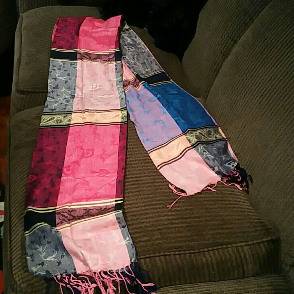 Scarf